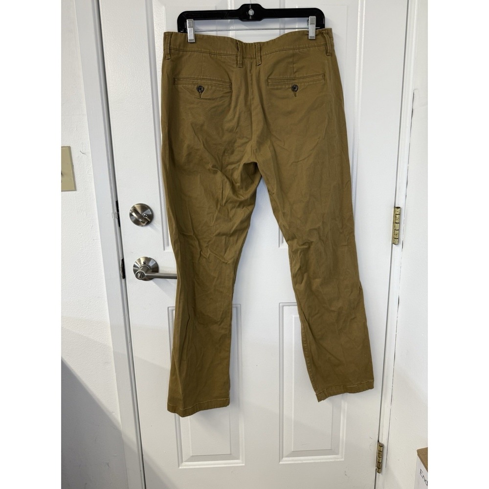 Goodfellow & Co The Every Wear Chino Men's 32x30 Khaki Straight Fit Pants - Picture 2 of 5